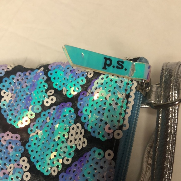 Mermaid sequin tail P.S. from AEROPOSTALE handbag. Metallic sequins as scales. - Picture 6 of 8
